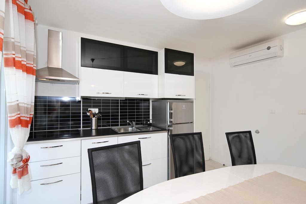 Apartments Matkovic สเวติ ฟิลลิปปี ยาคอฟ ภายนอก รูปภาพ