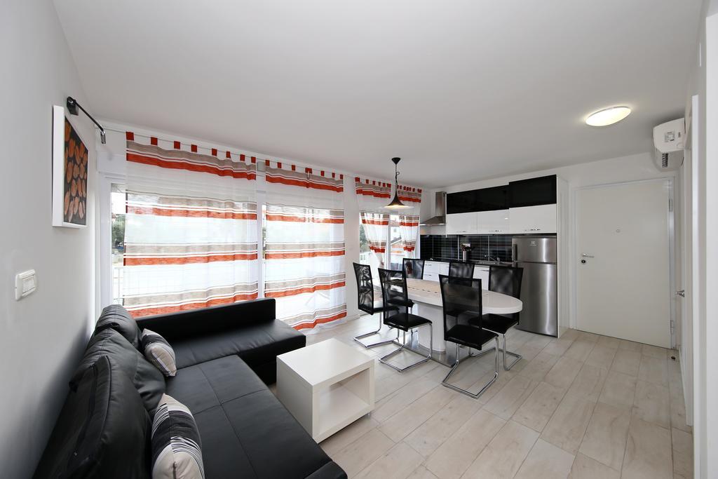 Apartments Matkovic สเวติ ฟิลลิปปี ยาคอฟ ภายนอก รูปภาพ